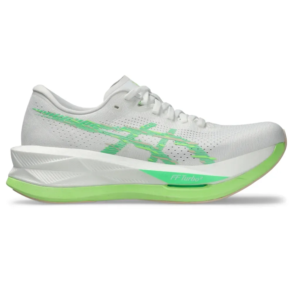Tênis de corrida feminino branco e verde Asics Sonicblast mostrando o lado direito com design respirável e sola verde neon